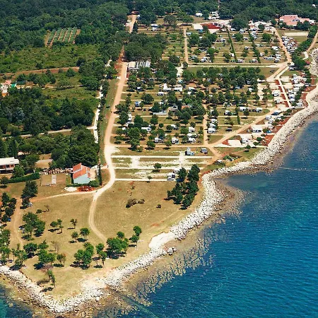 Holiday Camping Park Umag.5 別荘